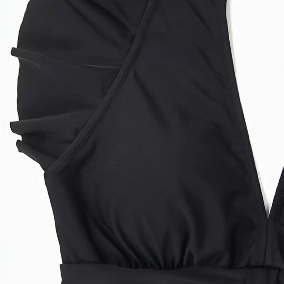 Stunner Black Ruffle Sleeve Swimsuit Size 1XL - Picture 3 of 6